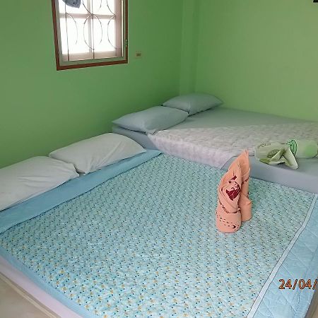Dahla House Ranong Hotel Exterior photo